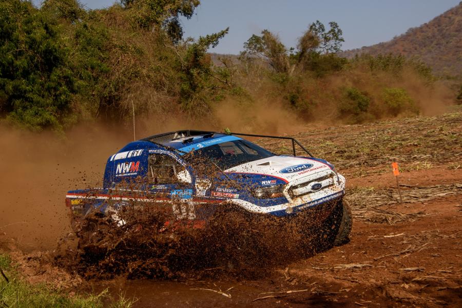  Ford Ranger Dakar 2016 года  (фото 26 из 30)